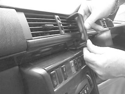 Brodit ProClip 652015 voor Mercedes Benz 124 (200-500E) 1986-1994 - ProClip geplaatst in het voertuig