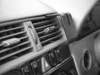 Brodit ProClip 652025 voor Mercedes Benz C-Class (180-320) 1993-1999 - detail van dashboardmontage