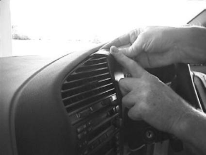 Brodit ProClip 652043 voor BMW 3-series E36 Touring 1991-1998 - ProClip geplaatst in het voertuig