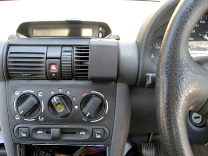 Brodit ProClip 652129 voor Holden Combo 1995-2000, Holden Barina 1995-2000 e.a. - installatiepositie