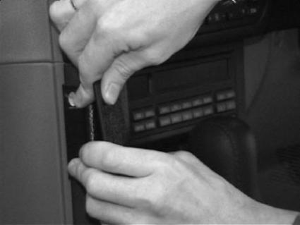 Brodit ProClip 652350 voor BMW 3-series E36 1991-1998 - ProClip geplaatst in het voertuig