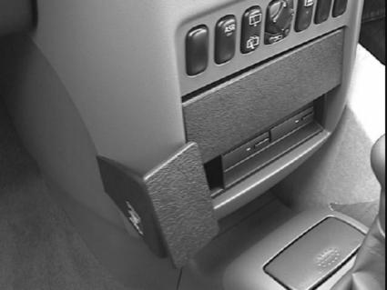 Brodit ProClip 652511 voor Mercedes Benz A-Class 1998-2000 - detail van dashboardmontage