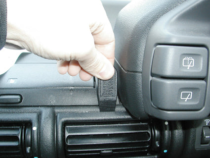 Brodit ProClip 652627 voor Land Rover Freelander 1998-2003 - montagepositie op dashboard