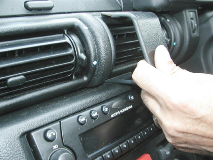 Brodit ProClip 652627 voor Land Rover Freelander 1998-2003 - ProClip geplaatst in het voertuig
