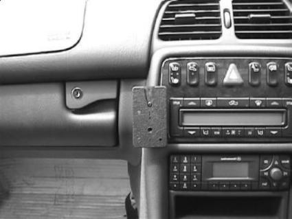 Brodit ProClip 652649 voor Mercedes Benz CLK-Class 1997-2001 - installatiepositie