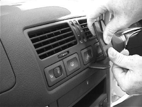 Brodit ProClip 652692 voor Volkswagen Bora 1999-2005 - detail van dashboardmontage