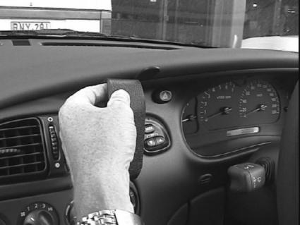 Brodit ProClip 652737 voor Holden Executive 1998-2002, Holden Commodore VX 1998-2002 e.a. - detail van dashboardmontage