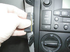 Brodit ProClip 652808 voor Volkswagen Golf IV Variant 2000-2004, Volkswagen Golf IV 1998-2003 en Volkswagen Bora 1999-2005 - montagepositie op dashboard