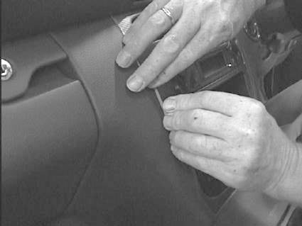 Brodit ProClip 652812 voor Mercedes Benz C-Class (180-320) 2000-2004 - ProClip geplaatst in het voertuig