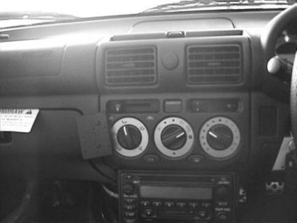 Brodit ProClip 652819 voor Toyota MR2 Spyder 2000-2005 - installatiepositie