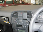 Brodit ProClip 652826 voor Volvo V40 2001-2003 en Volvo S40 2001-2003 - installatiepositie