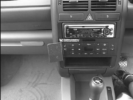 Brodit ProClip 652838 voor Audi S2 2001-2005 en Audi A2 2001-2005 - installatiepositie