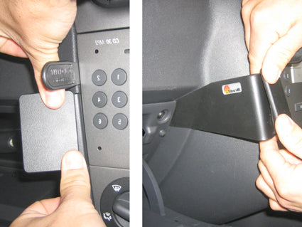 Brodit ProClip 652856 voor Holden Combo 2001-2011, Holden Barina 2001-2007 e.a. - ProClip geplaatst in het voertuig