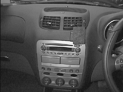 Brodit ProClip 652865 voor Alfa Romeo GT 2004-2011 en Alfa Romeo 147 2001-2011 - installatiepositie