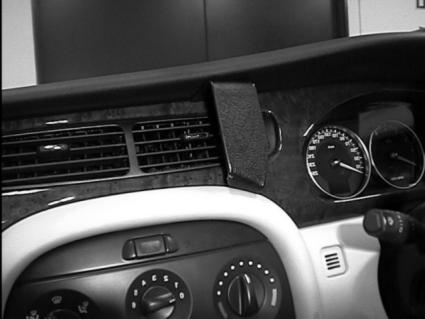 Brodit ProClip 652932 voor Jaguar X-Type 2001-2010 - detail van dashboardmontage