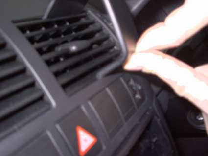 Brodit ProClip 653028 voor Volkswagen Polo 2002-2009 - ProClip geplaatst in het voertuig