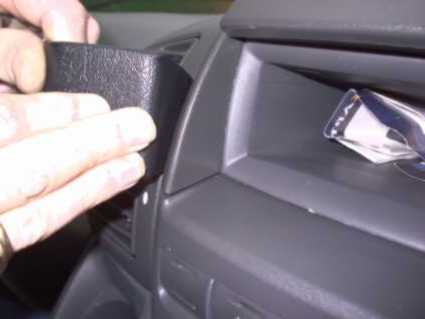 Brodit ProClip 653034 voor Citroen Relay 2002-2006, Citroen Jumper 2002-2006 e.a. - ProClip geplaatst in het voertuig