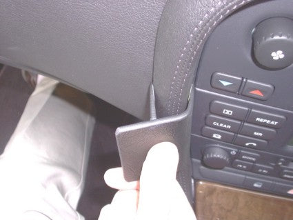 Brodit ProClip 653060 voor Jaguar S-Type 2002-2009 - detail van dashboardmontage