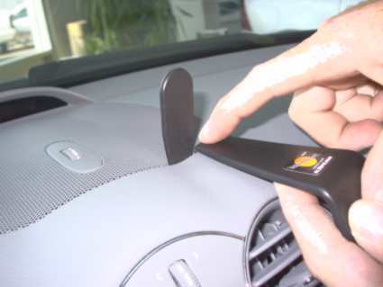 Brodit ProClip 653072 voor Mercedes Benz CLK-Class 2002-2010 - ProClip geplaatst in het voertuig