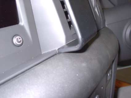 Brodit ProClip 653076 voor Holden Vectra C 2002-2010, Opel Vectra C 2002-2010 e.a. - ProClip geplaatst in het voertuig