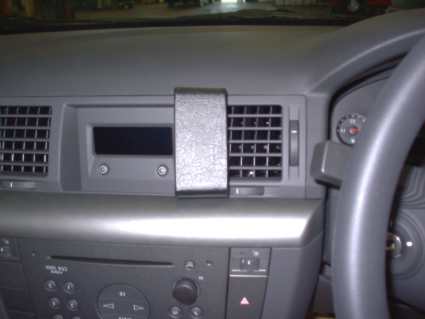 Brodit ProClip 653076 voor Holden Vectra C 2002-2010, Opel Vectra C 2002-2010 e.a. - installatiepositie