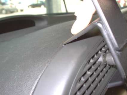 Brodit ProClip 653087 voor Saab 9-3 2003-2006 - ProClip geplaatst in het voertuig