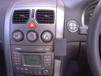 Brodit ProClip 653156 voor Holden Executive 2003-2007, Holden Commodore VY 2002-2007 en Holden Calais 2003-2006 - installatiepositie