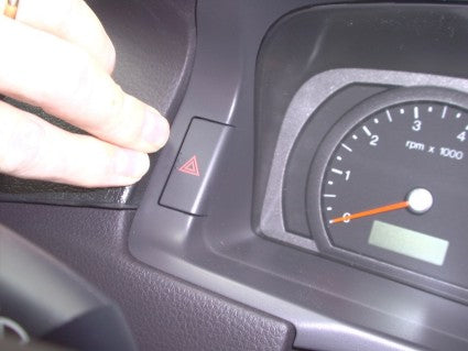 Brodit ProClip 653159 voor Ford Falcon 2003-2009 - detail van dashboardmontage