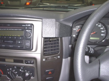 Brodit ProClip 653161 voor Toyota LandCruiser 100 2002-2007 - installatiepositie