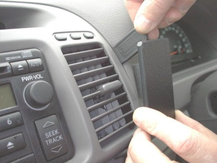 Brodit ProClip 653170 voor Toyota Camry 2002-2006 - ProClip geplaatst in het voertuig