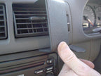 Brodit ProClip 653204 voor Ford Transit Connect 2003-2009 en Ford Tourneo Connect 2003-2009 - detail van dashboardmontage