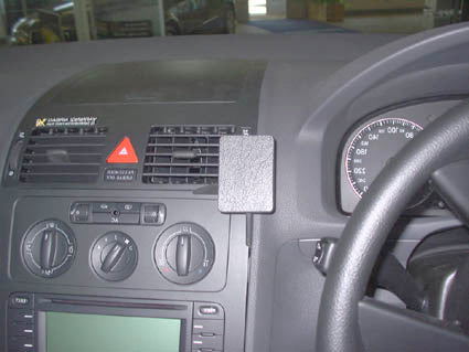 Brodit ProClip 653267 voor Volkswagen Touran 2003-2015 - installatiepositie