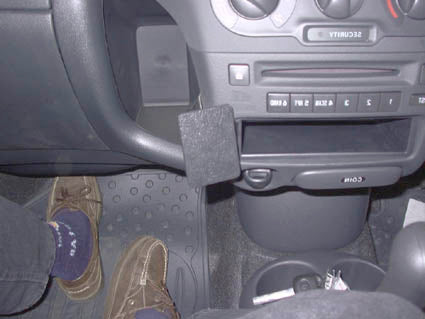 Brodit ProClip 653270 voor Toyota Yaris 2003-2005 en Toyota Echo 2003-2005 - installatiepositie
