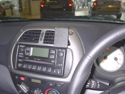 Brodit ProClip 653293 voor Toyota RAV 4 2001-2003 - installatiepositie