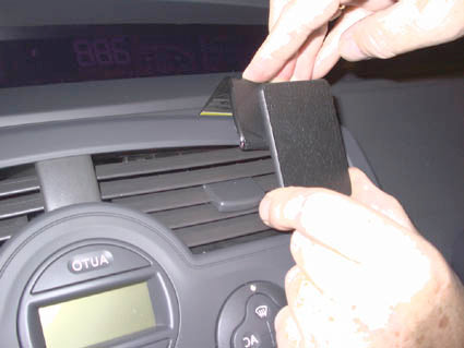 Brodit ProClip 653351 voor Renault Scénic 2004-2009 - ProClip geplaatst in het voertuig