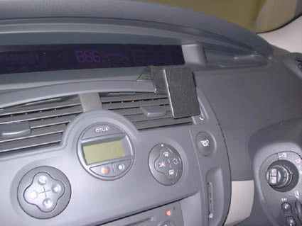 Brodit ProClip 653351 voor Renault Scénic 2004-2009 - detail van dashboardmontage