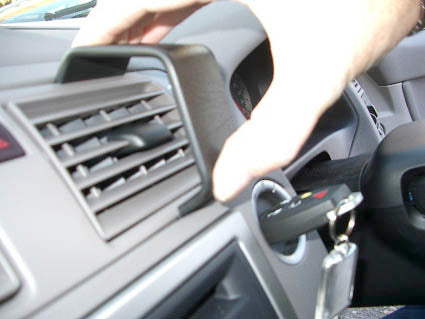 Brodit ProClip 653360 voor Volvo V50 2004-2012, Volvo S40 2004-2012 e.a. - ProClip geplaatst in het voertuig