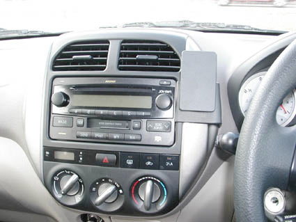 Brodit ProClip 653377 voor Toyota RAV 4 2004-2005 - installatiepositie