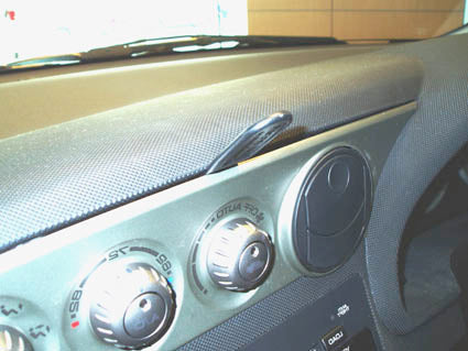 Brodit ProClip 653400 voor Honda Integra 2003-2007 - montagepositie op dashboard
