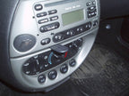 Brodit ProClip 653421 voor Ford Ka 1997-2008 - montagepositie op dashboard