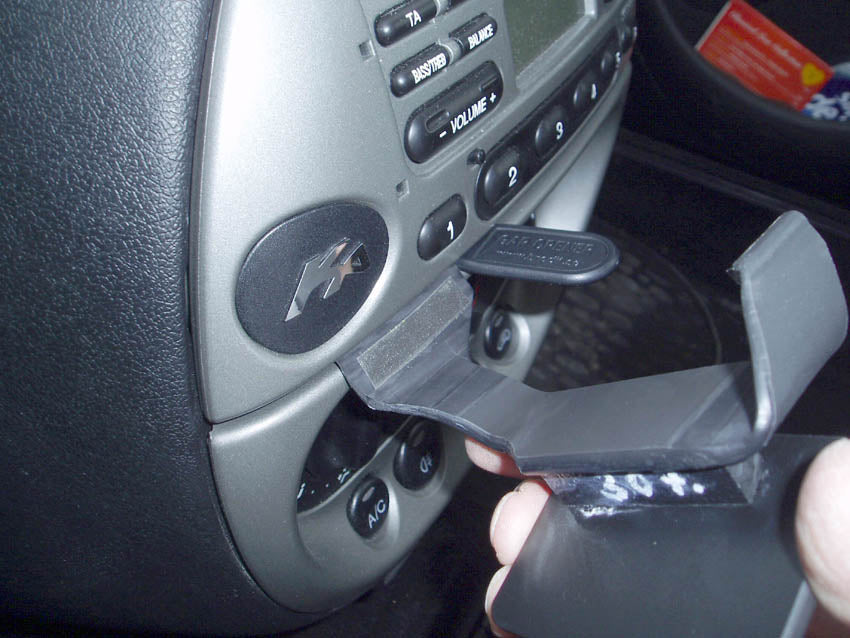 Brodit ProClip 653421 voor Ford Ka 1997-2008 - ProClip geplaatst in het voertuig