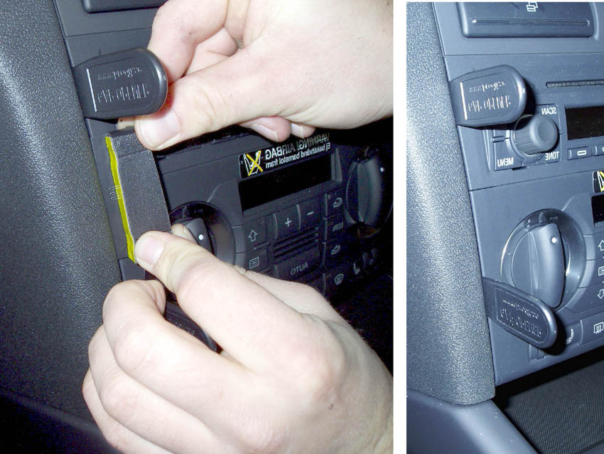 Brodit ProClip 653439 voor Audi S3 2004-2006, Audi S3 2003-2006 e.a. - montagepositie op dashboard