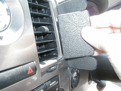 Brodit ProClip 653456 voor Chrysler 300C 2005-2010 - ProClip geplaatst in het voertuig