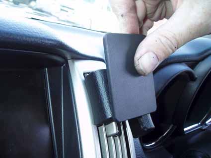 Brodit ProClip 653486 voor Lexus RX Series 2004-2009 - montagepositie op dashboard