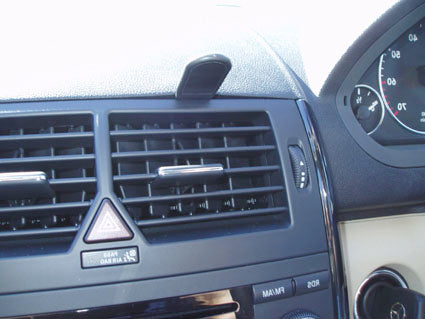 Brodit ProClip 653505 voor Mercedes Benz A-Class 2005-2012 - montagepositie op dashboard