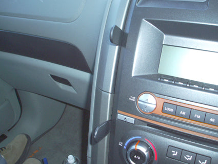 Brodit ProClip 653513 voor Ford Territory 2004-2011 - montagepositie op dashboard
