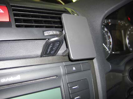Brodit ProClip 653525 voor Skoda Octavia II 2005-2013 - ProClip geplaatst in het voertuig
