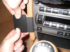 Brodit ProClip 653540 voor Porsche Cayman (Type 987) 2006-2012, Porsche Carrera 911S 2004-2011 e.a. - detail van dashboardmontage