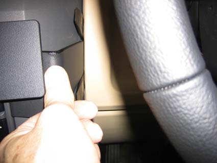 Brodit ProClip 653572 voor Land Rover LR3 2005-2009 en Land Rover Discovery 3 2005-2009 - detail van dashboardmontage