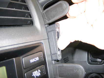Brodit ProClip 653581 voor Honda Accord 2003-2007 - ProClip geplaatst in het voertuig